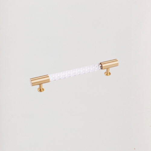 Transparent twisted rod with golden rings *128