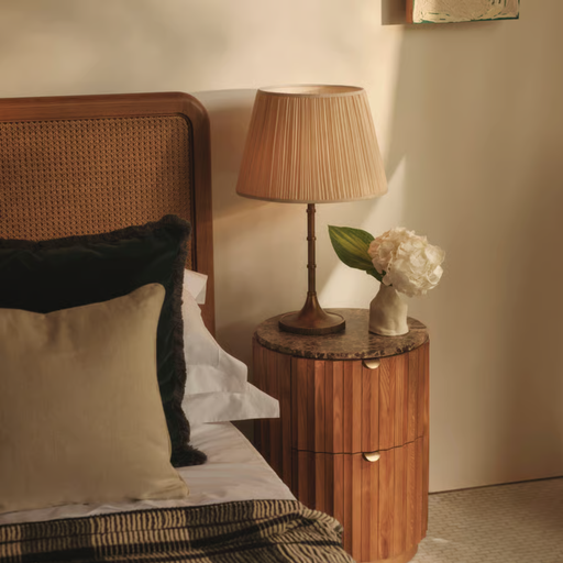 Adored with fine ribbed detailing around the stem table lamp with linen shade STS